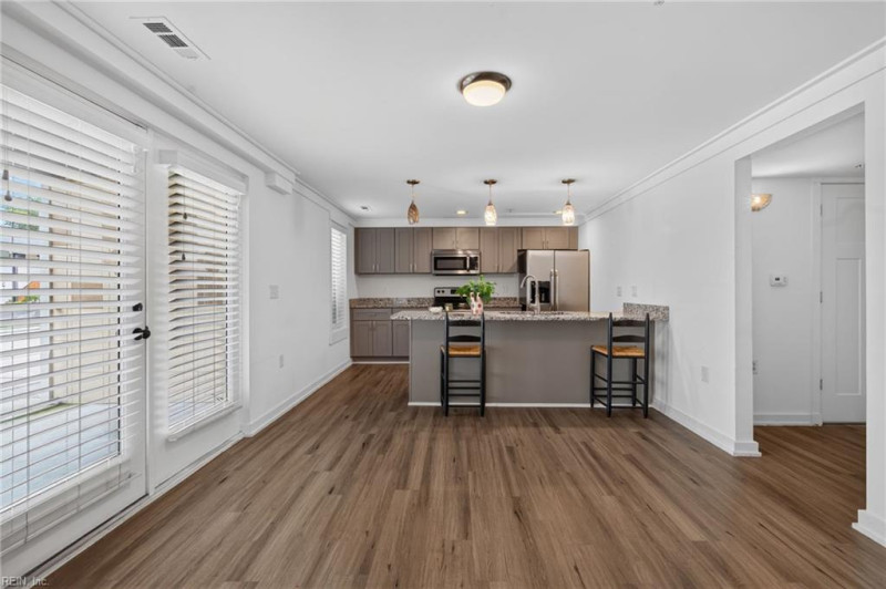 Photo 7 of 35 residential for sale in Norfolk virginia