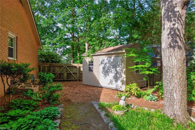 Photo 35 of 50 residential for sale in Virginia Beach virginia Photo 35 of 50 residential for sale in Virginia Beach virginia