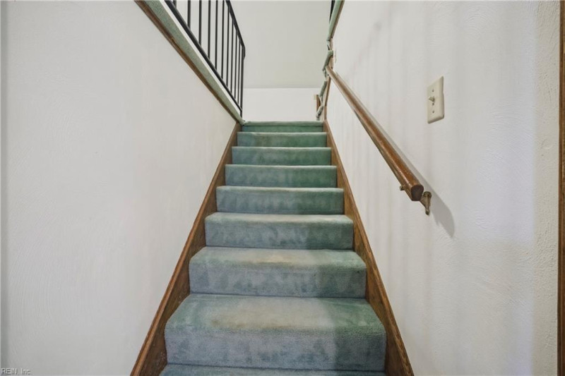 Photo 20 of 49 residential for sale in Virginia Beach virginia