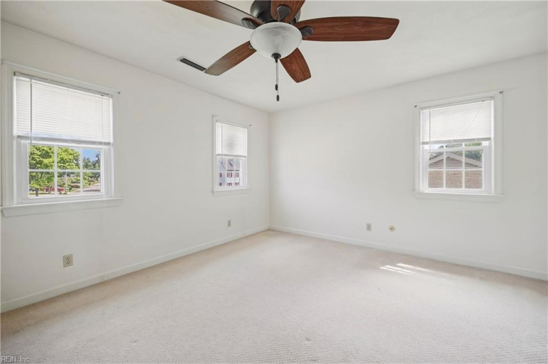 Photo 23 of 49 residential for sale in Virginia Beach virginia