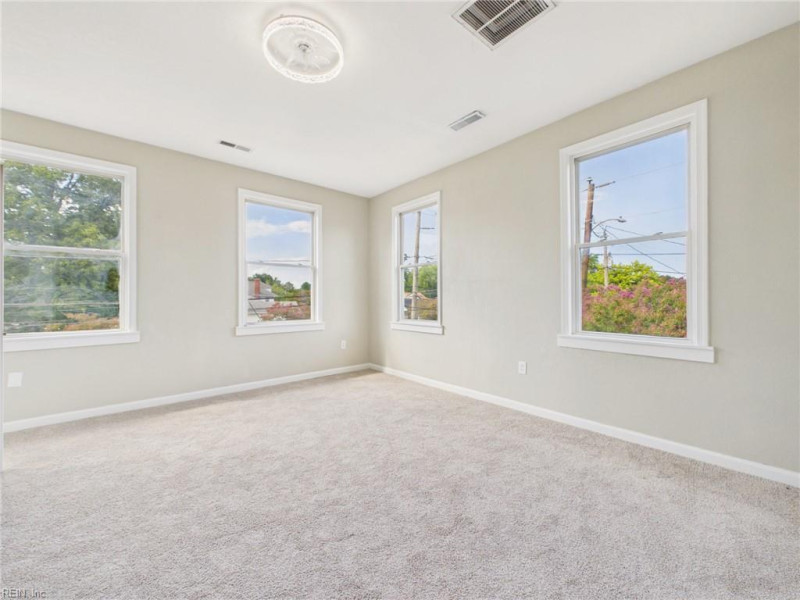 Photo 27 of 45 residential for sale in Norfolk virginia Photo 27 of 45 residential for sale in Norfolk virginia