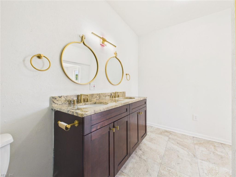 Photo 33 of 45 residential for sale in Norfolk virginia Photo 33 of 45 residential for sale in Norfolk virginia