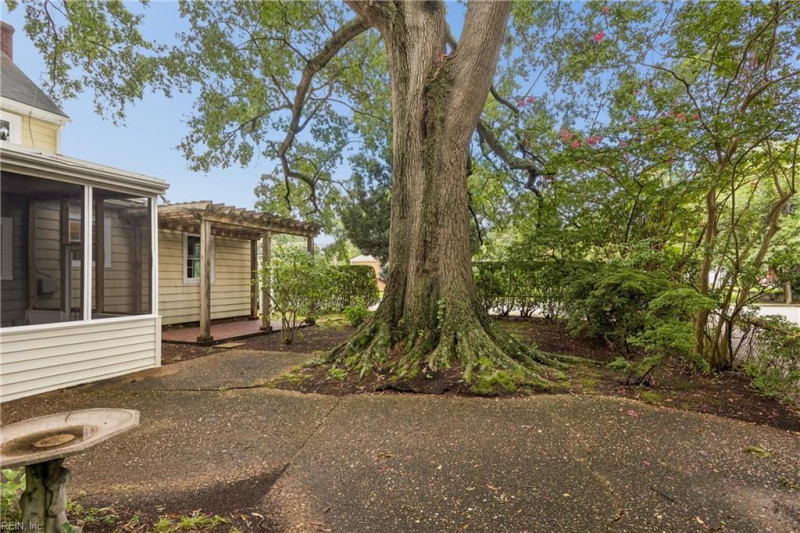 Photo 32 of 36 residential for sale in Hampton virginia Photo 32 of 36 residential for sale in Hampton virginia