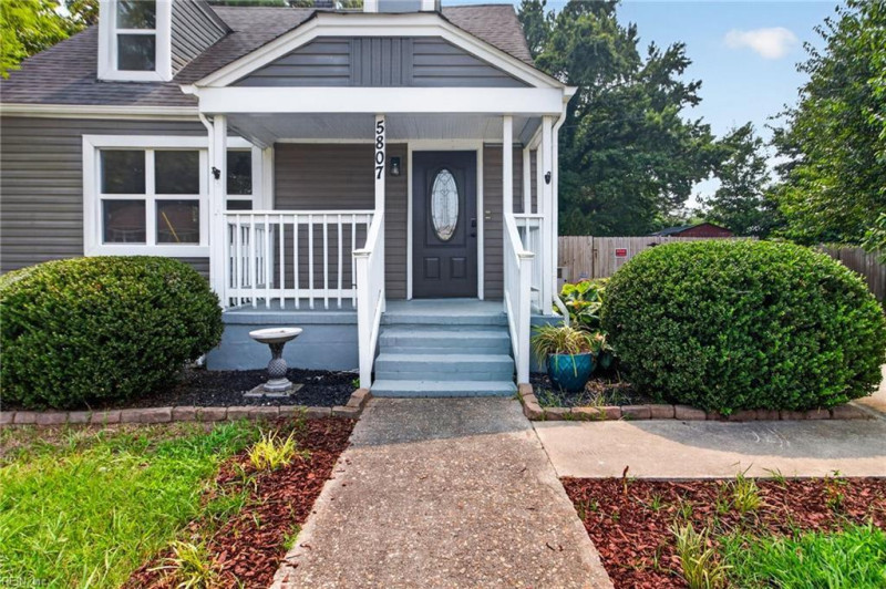 Photo 1 of 50 residential for sale in Portsmouth virginia Photo 1 of 50 residential for sale in Portsmouth virginia