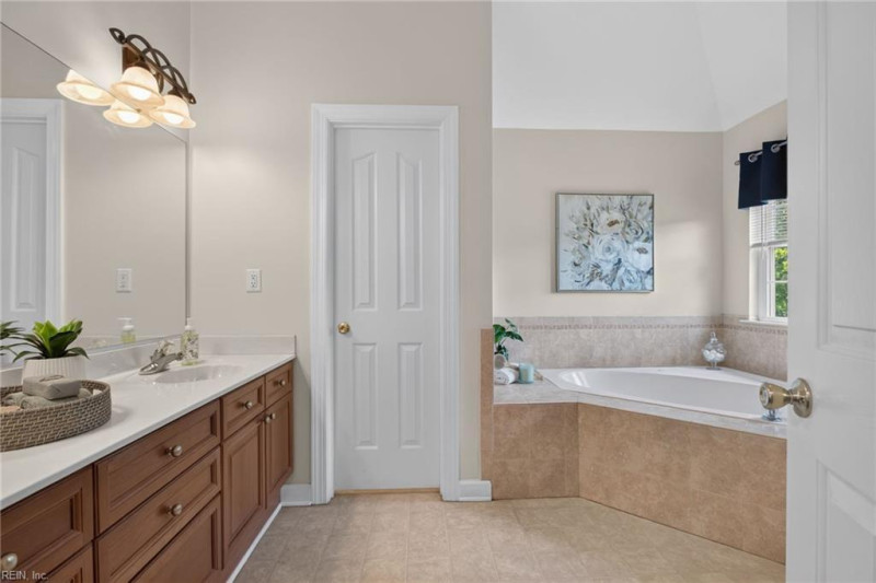 Photo 37 of 50 residential for sale in Chesapeake virginia Photo 37 of 50 residential for sale in Chesapeake virginia