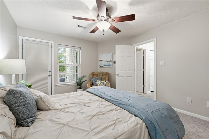 Photo 15 of 32 residential for sale in Virginia Beach virginia