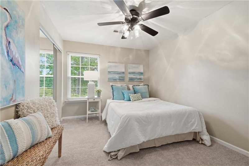 Photo 17 of 32 residential for sale in Virginia Beach virginia