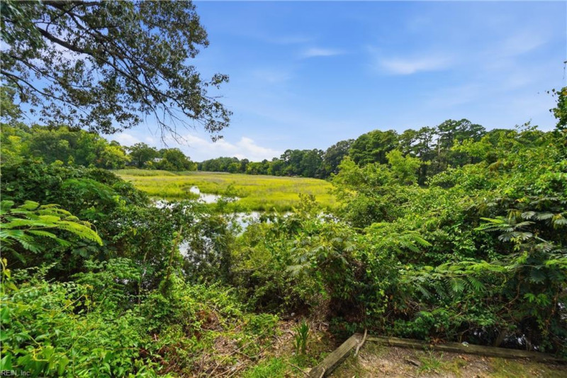 Photo 27 of 32 residential for sale in Virginia Beach virginia