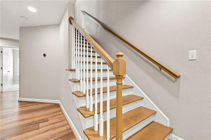 Photo 2 of 35 residential for sale in Virginia Beach virginia