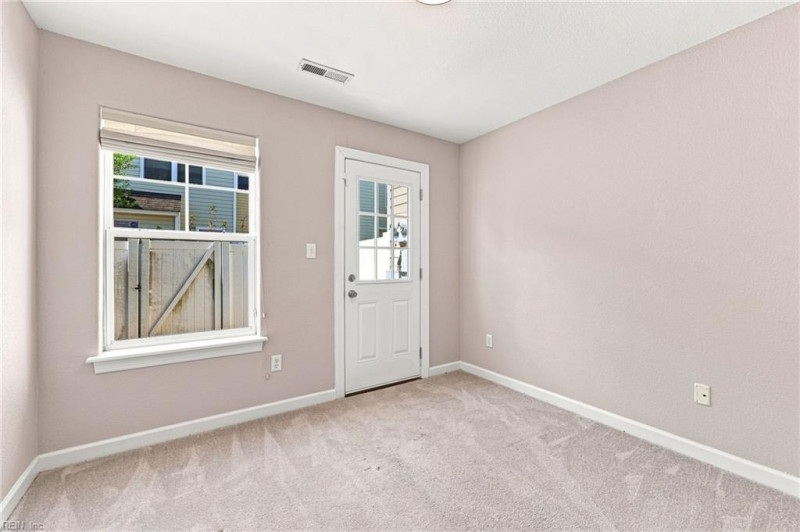 Photo 3 of 35 residential for sale in Virginia Beach virginia