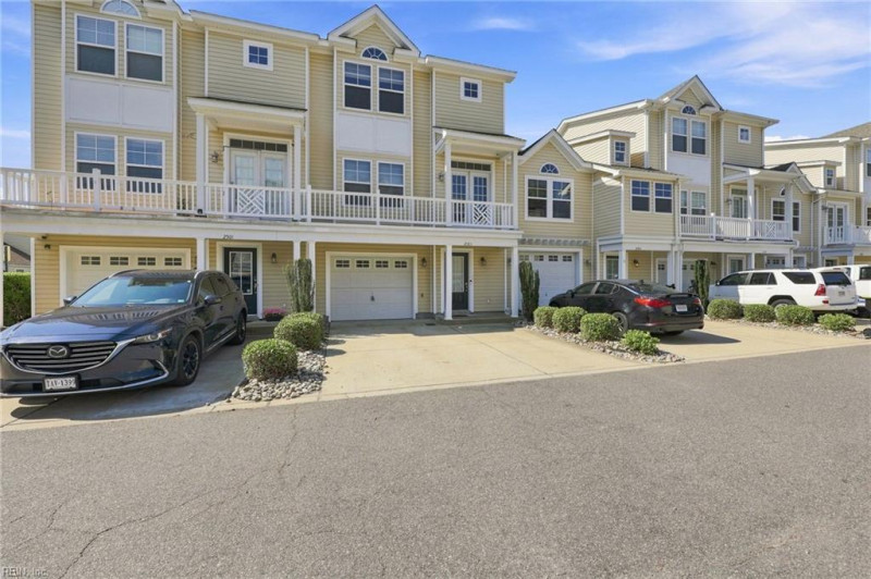 Photo 32 of 35 residential for sale in Virginia Beach virginia