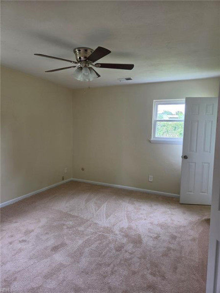 Photo 30 of 38 residential for sale in Chesapeake virginia Photo 30 of 38 residential for sale in Chesapeake virginia