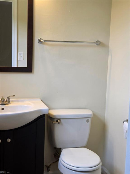 Photo 33 of 38 residential for sale in Chesapeake virginia Photo 33 of 38 residential for sale in Chesapeake virginia