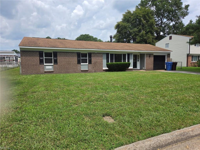 Photo 4 of 38 residential for sale in Chesapeake virginia Photo 4 of 38 residential for sale in Chesapeake virginia
