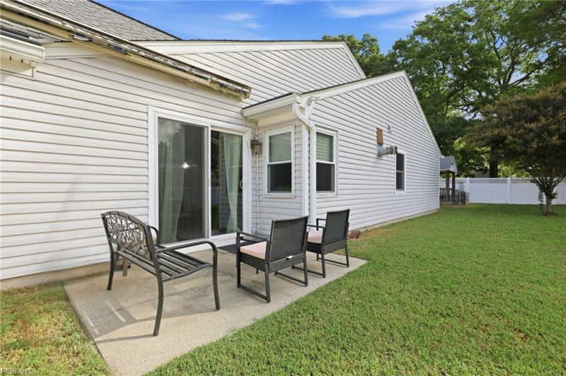 Photo 16 of 21 residential for sale in Newport News virginia