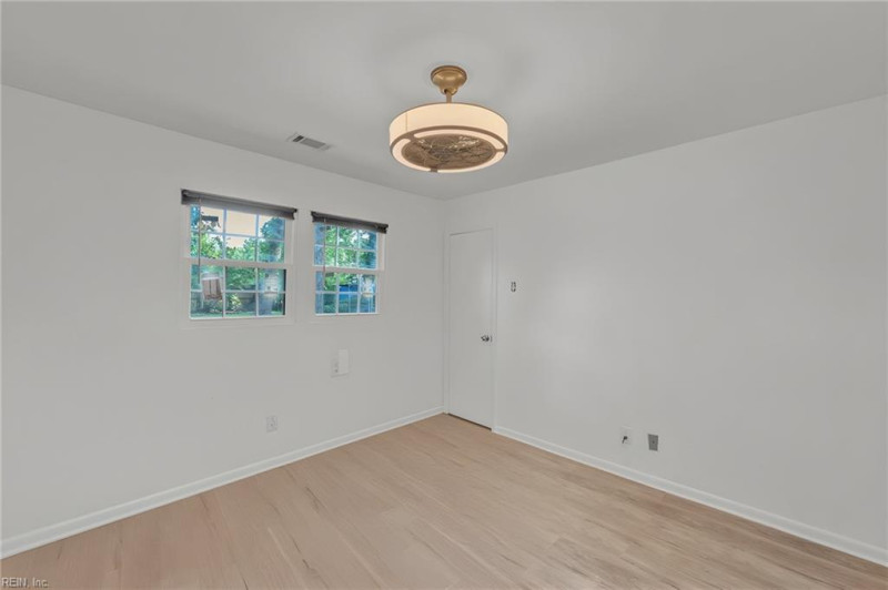 Photo 41 of 50 residential for sale in Portsmouth virginia Photo 41 of 50 residential for sale in Portsmouth virginia