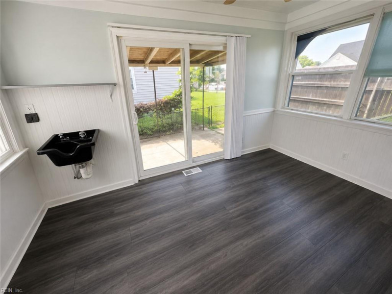 Photo 8 of 20 residential for sale in Norfolk virginia
