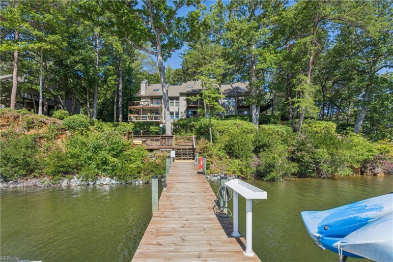 Photo 30 of 50 residential for sale in Middlesex County virginia Photo 30 of 50 residential for sale in Middlesex County virginia