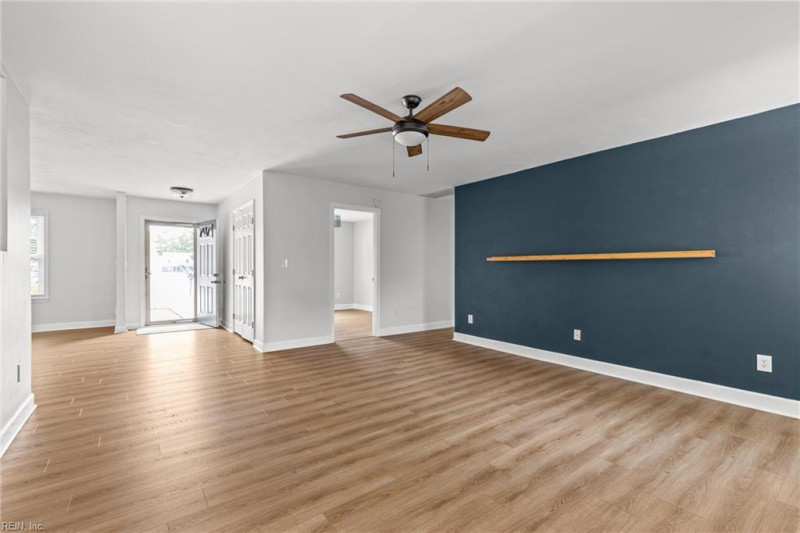 Photo 7 of 22 residential for sale in Virginia Beach virginia