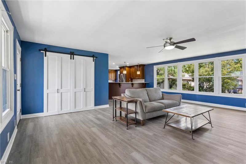 Photo 20 of 46 residential for sale in Poquoson virginia