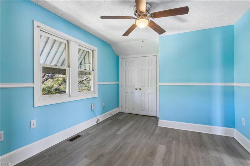 Photo 38 of 46 residential for sale in Poquoson virginia