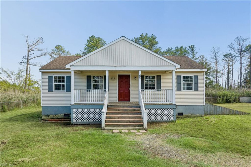 Photo 45 of 46 residential for sale in Poquoson virginia