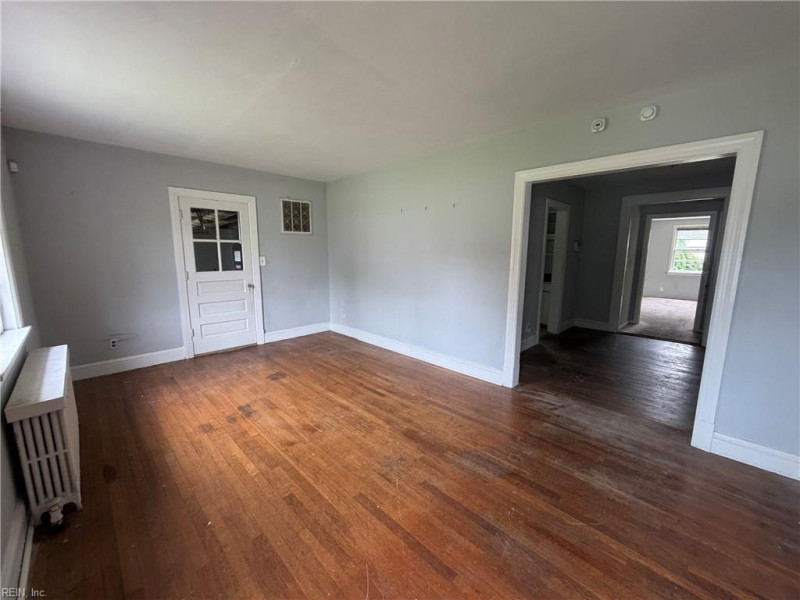 Photo 3 of 22 residential for sale in Norfolk virginia Photo 3 of 22 residential for sale in Norfolk virginia