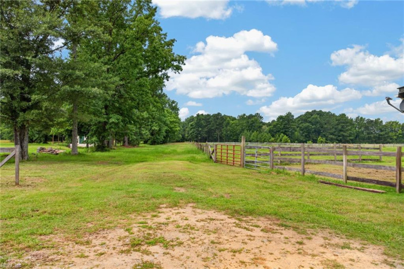 Photo 46 of 50 residential for sale in Surry County virginia Photo 46 of 50 residential for sale in Surry County virginia