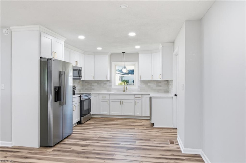 Photo 6 of 17 residential for sale in Hampton virginia Photo 6 of 17 residential for sale in Hampton virginia