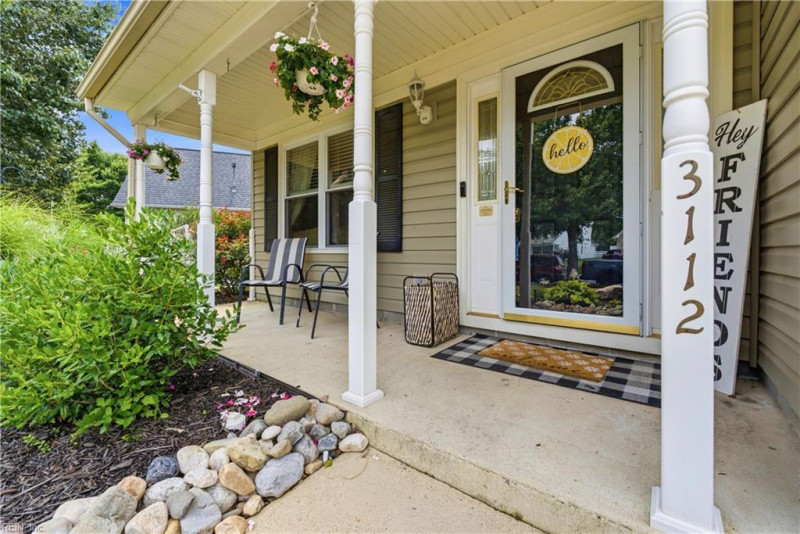 Photo 11 of 47 residential for sale in Virginia Beach virginia
