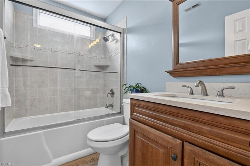 Photo 33 of 47 residential for sale in Virginia Beach virginia