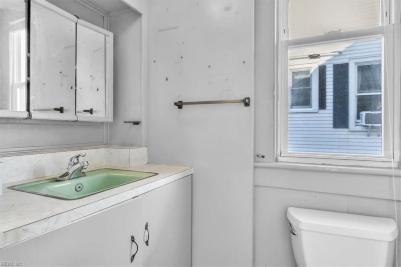 Photo 13 of 43 residential for sale in Norfolk virginia Photo 13 of 43 residential for sale in Norfolk virginia