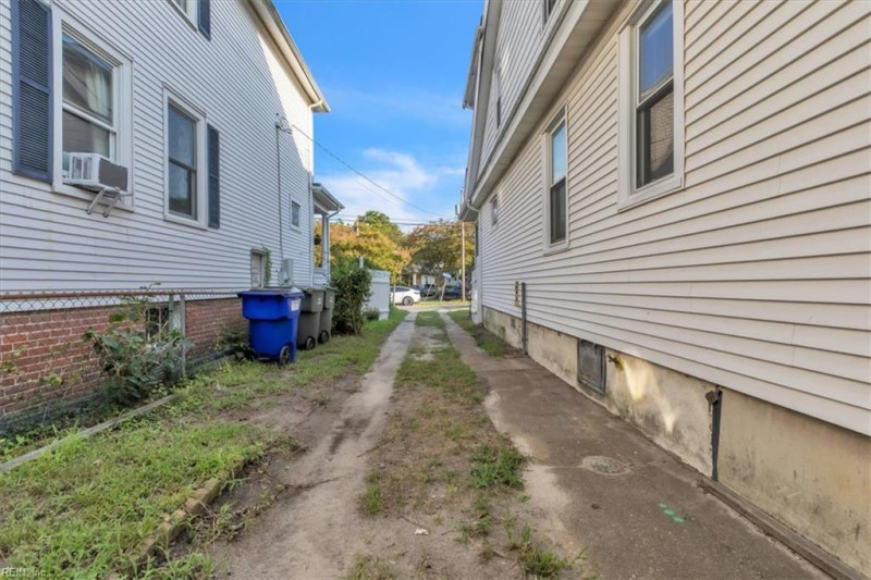 Photo 38 of 43 residential for sale in Norfolk virginia Photo 38 of 43 residential for sale in Norfolk virginia