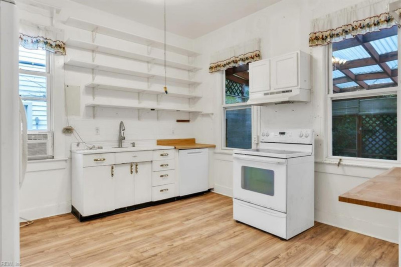 Photo 9 of 43 residential for sale in Norfolk virginia Photo 9 of 43 residential for sale in Norfolk virginia