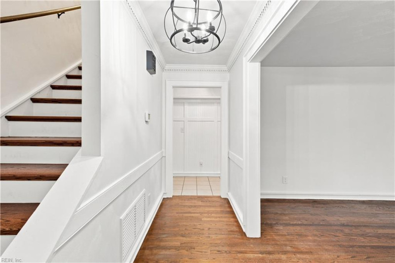 Photo 3 of 30 residential for sale in Virginia Beach virginia