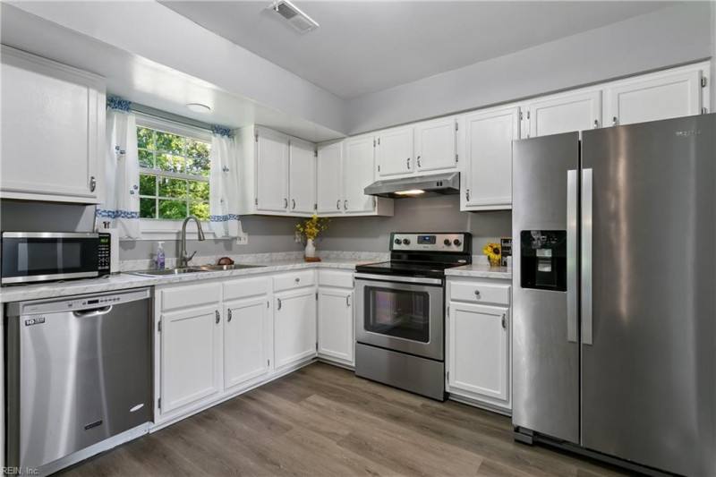 Photo 13 of 38 residential for sale in Hampton virginia Photo 13 of 38 residential for sale in Hampton virginia
