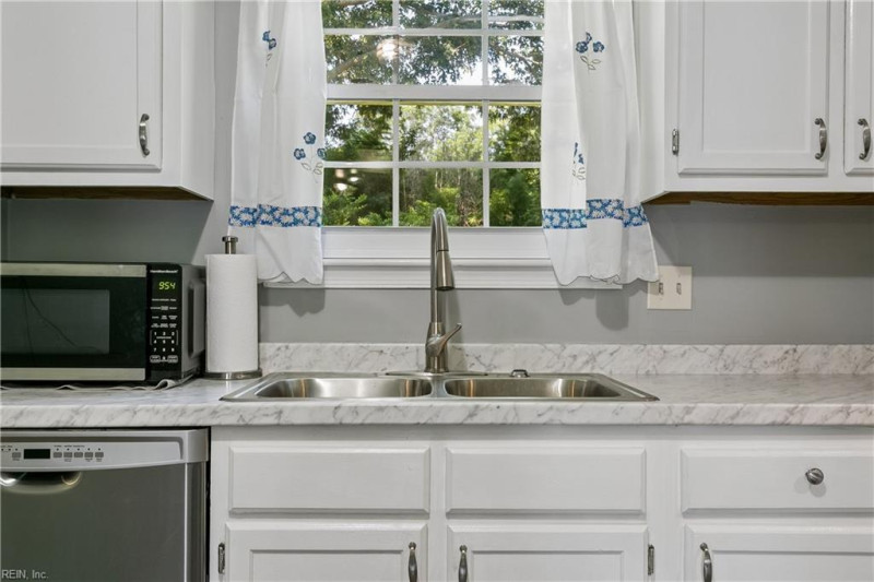 Photo 14 of 38 residential for sale in Hampton virginia Photo 14 of 38 residential for sale in Hampton virginia