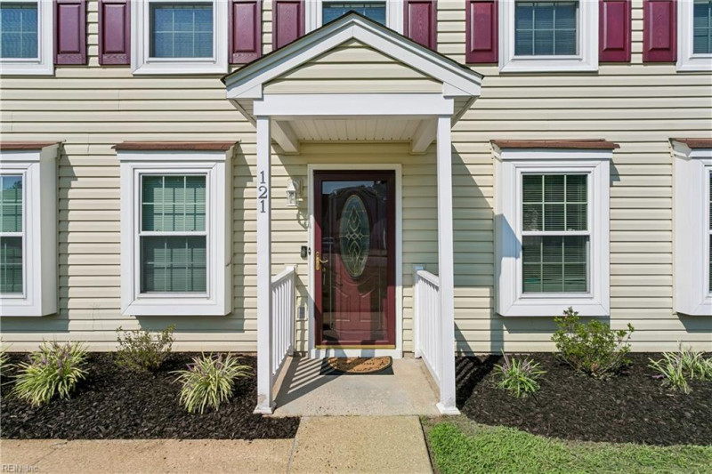 Photo 3 of 38 residential for sale in Hampton virginia Photo 3 of 38 residential for sale in Hampton virginia