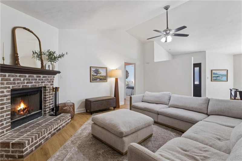 Photo 12 of 50 residential for sale in Virginia Beach virginia