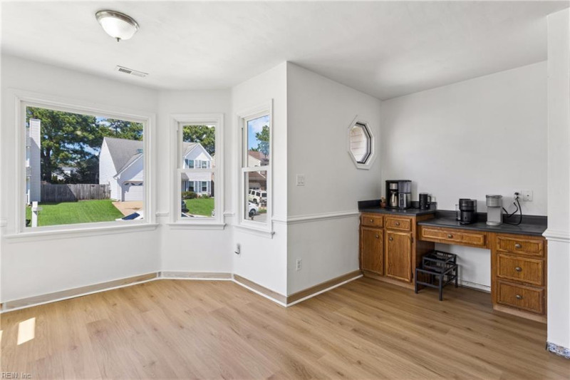 Photo 16 of 50 residential for sale in Virginia Beach virginia