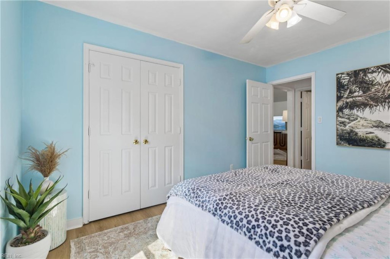 Photo 28 of 50 residential for sale in Virginia Beach virginia