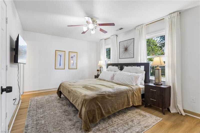 Photo 29 of 50 residential for sale in Virginia Beach virginia