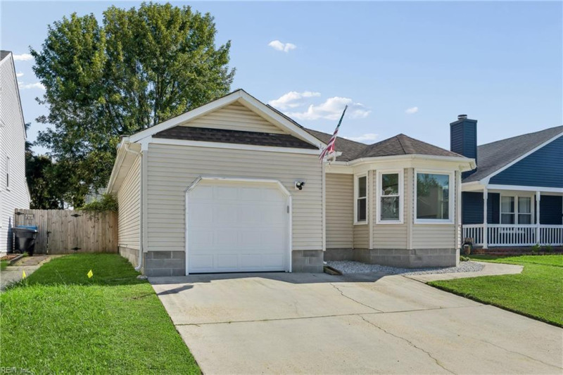 Photo 39 of 50 residential for sale in Virginia Beach virginia