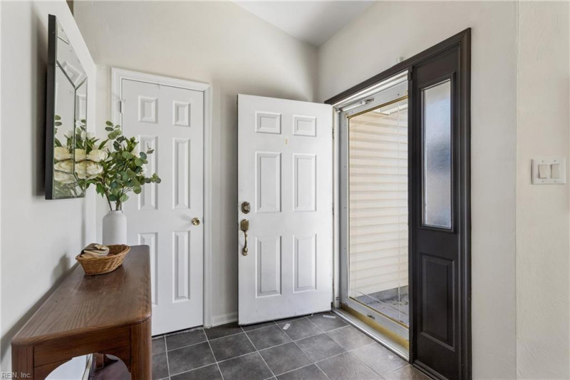 Photo 6 of 50 residential for sale in Virginia Beach virginia