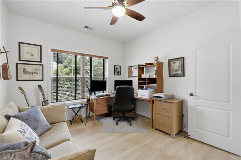 Photo 19 of 47 residential for sale in Virginia Beach virginia