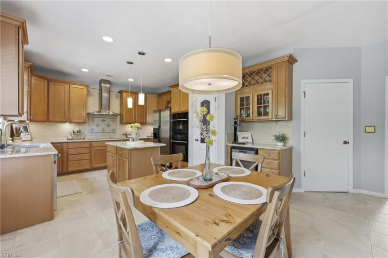 Photo 23 of 47 residential for sale in Virginia Beach virginia