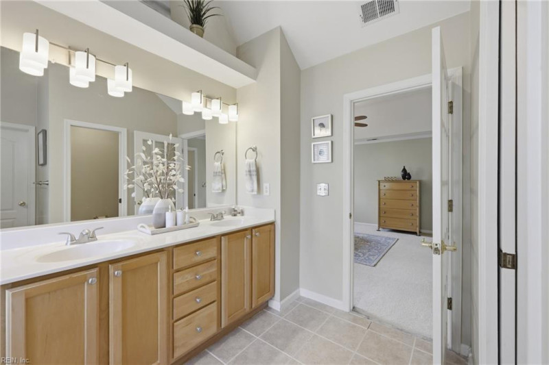 Photo 31 of 47 residential for sale in Virginia Beach virginia