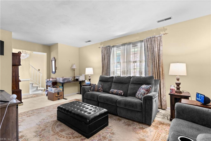 Photo 16 of 35 residential for sale in Virginia Beach virginia