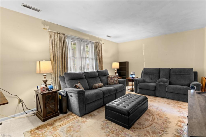 Photo 18 of 35 residential for sale in Virginia Beach virginia
