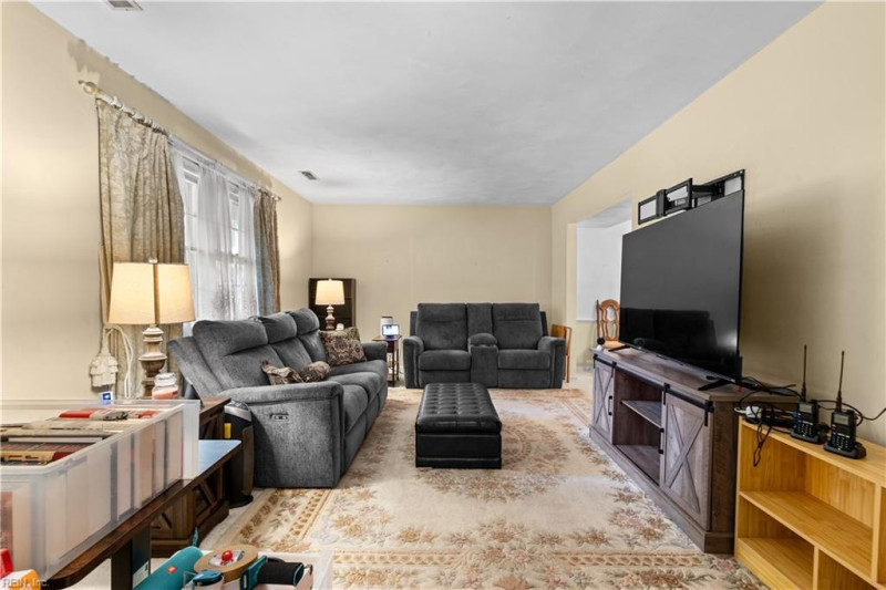Photo 19 of 35 residential for sale in Virginia Beach virginia